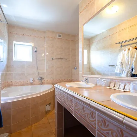 Otel & Wellness Orchidea Veľký Meder