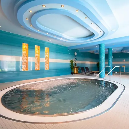 Hotel Orchidea & Wellness 3*