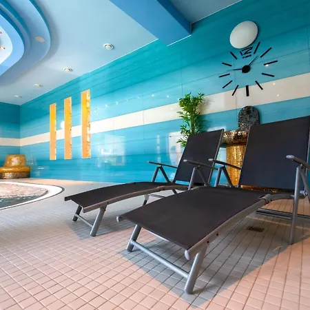 & Wellness Orchidea 3* Veľký Meder