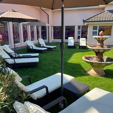 & Wellness Orchidea 3* Veľký Meder